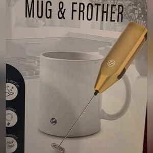 B-Well 2-in-1 14 oz White Mug & Gold Frother Set